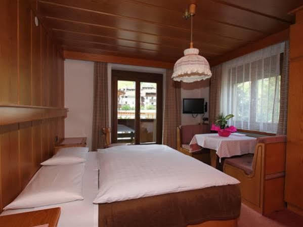 Residence Rottonara Corvara In Badia Esterno foto